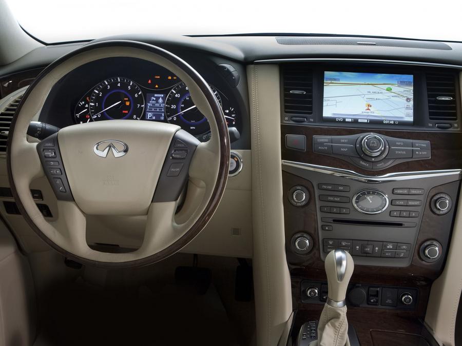  Infiniti QX56 2010 года  (фото 23 из 24)
